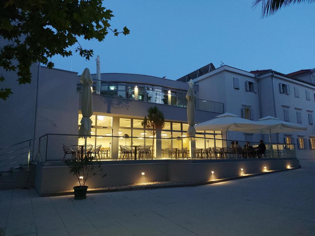 Hotel Villa Elisabeth - Veli Losinj Health Resort Ngoại thất bức ảnh