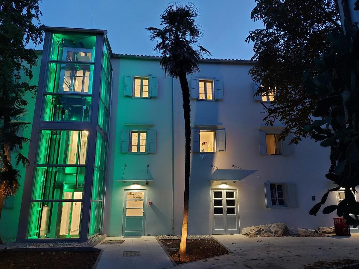 Hotel Villa Elisabeth - Veli Losinj Health Resort Ngoại thất bức ảnh
