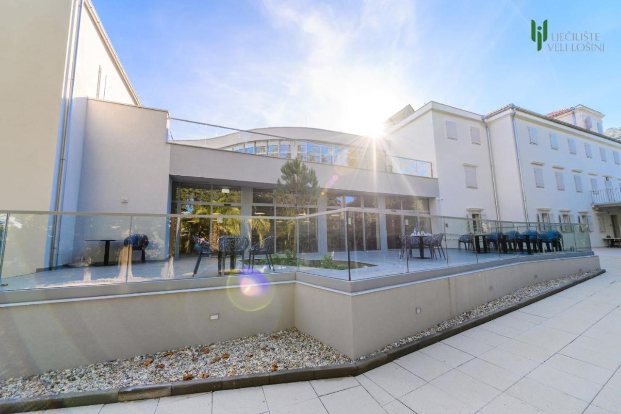 Hotel Villa Elisabeth - Veli Losinj Health Resort Ngoại thất bức ảnh